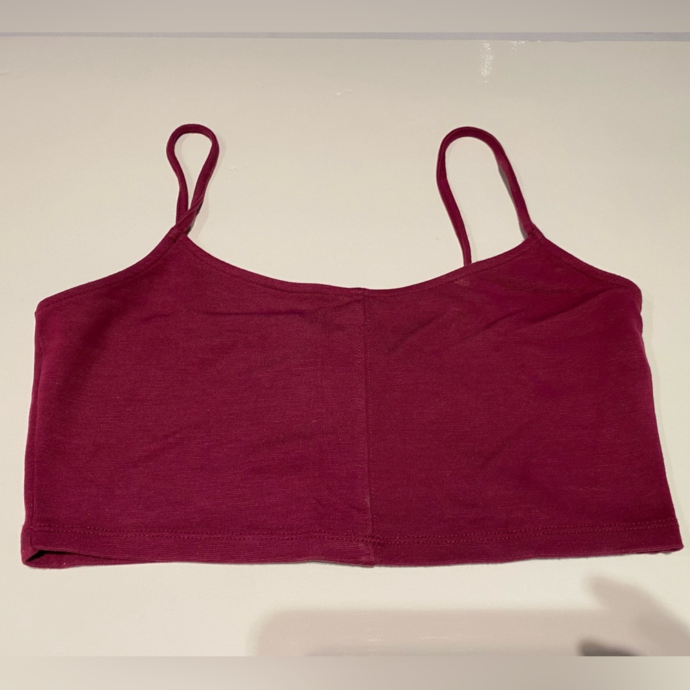 Maroon crop top S